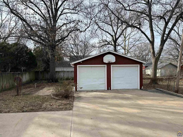$249,900 | 1513 Rural Street, Emporia, KS 66801