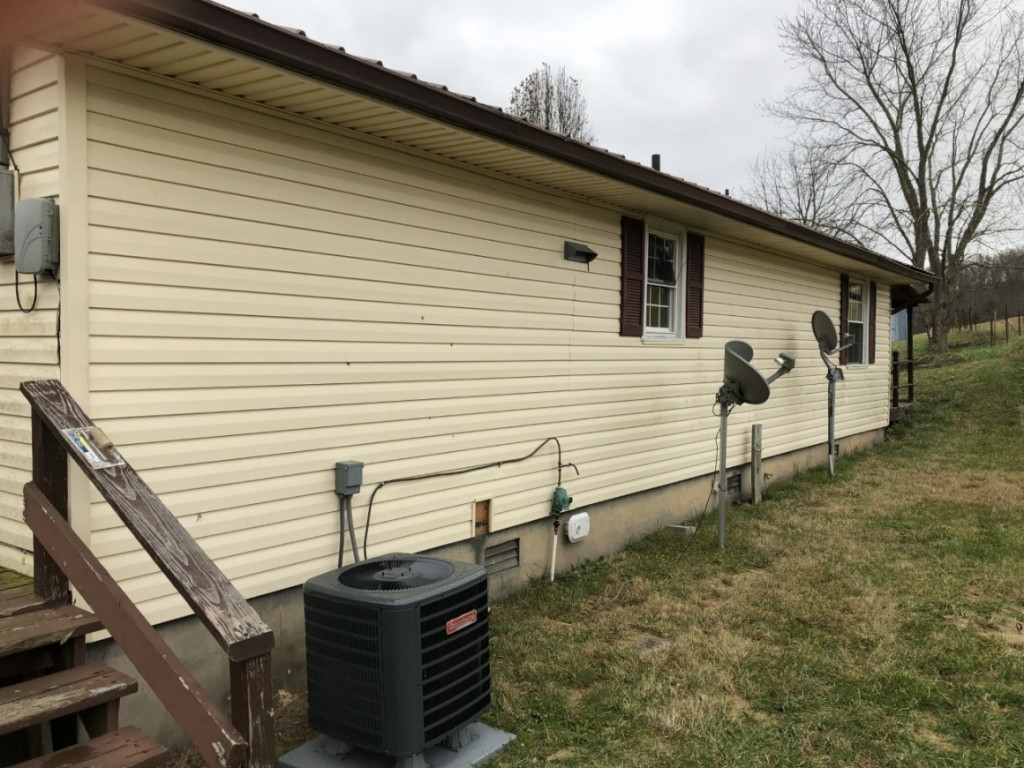 3560 Copper Creek Road Duffield, VA 24244 - Photo 8 of 9 Photo 8