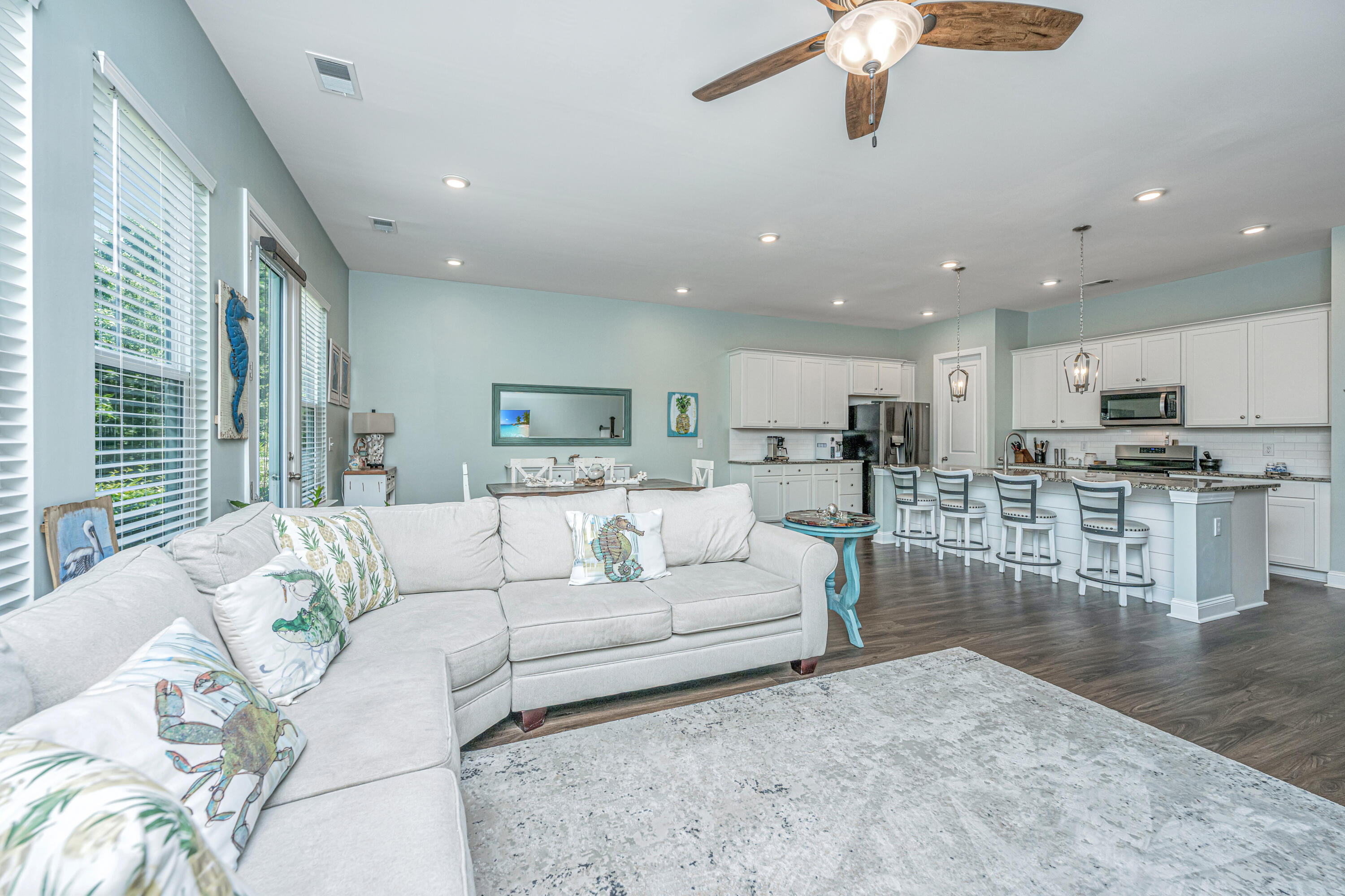 3044 Emma Lane Mount Pleasant, SC 29466 - Photo 20 of 43