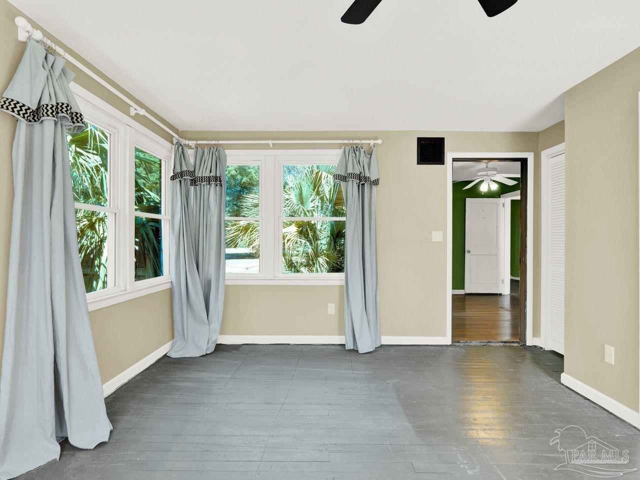 307 Lakewood Road Pensacola, FL 32507 - Photo 35 of 48