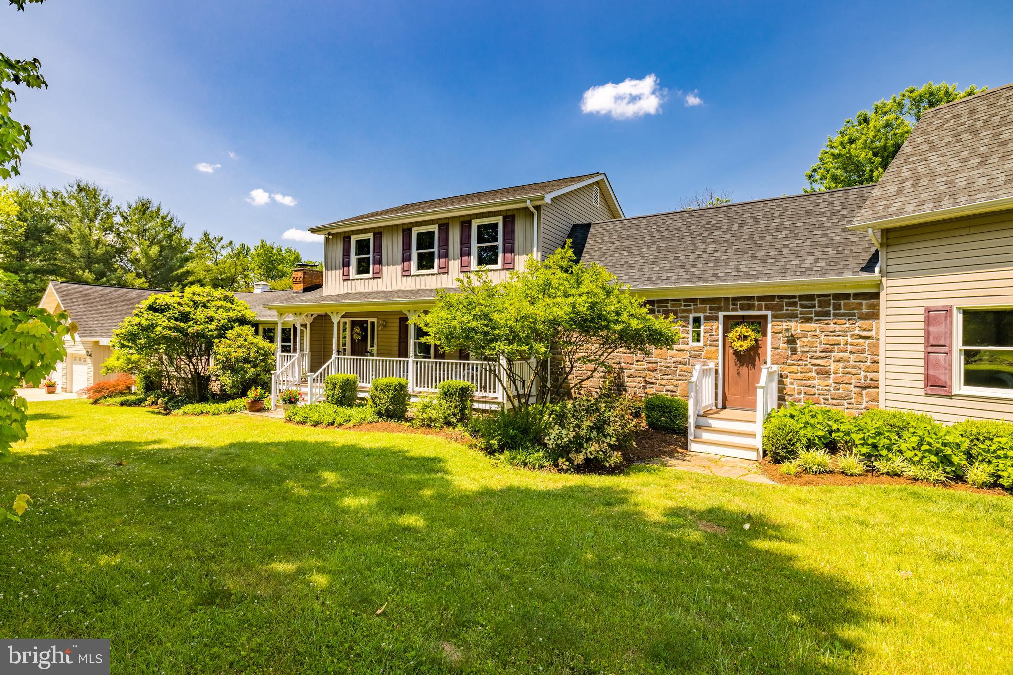 39273 Rodeffer Road Lovettsville, VA 20180 - Photo 3 of 107 Gallery Image 3