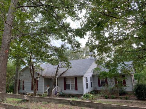 2785 Hill City Road Jasper, GA 30143 - Photo 1 of 1 a front view of a house with garden