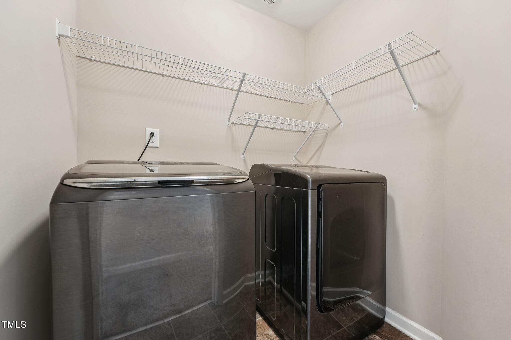 961 Sandyhill Road Wendell, NC 27591 - Photo 32 of 39 Laundry