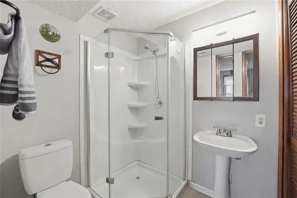 $315,000 | 1505 Emerald Circle, Kearney, MO 64060