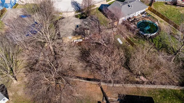 $315,000 | 1505 Emerald Circle, Kearney, MO 64060