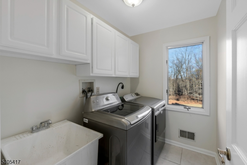 7 Tower Road Bridgewater, NJ 08836 - Photo 23 of 50