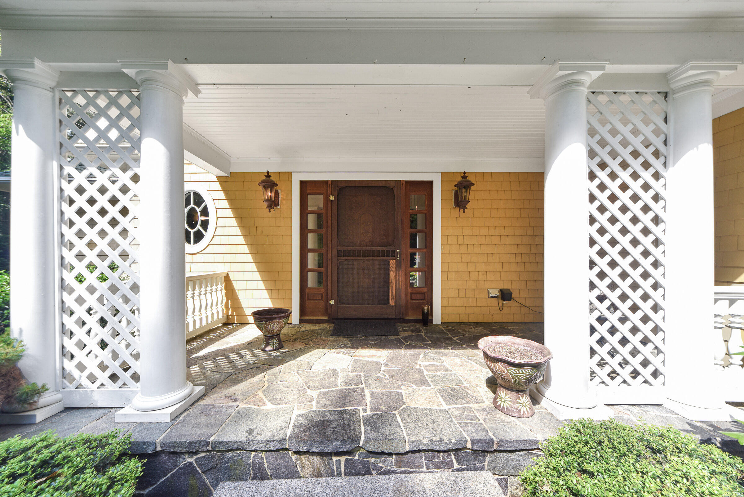 8 Spruce Point Road Kittery, ME 03904 - Photo 17 of 74 8 Spruce Point Rd Kittery Front Porch