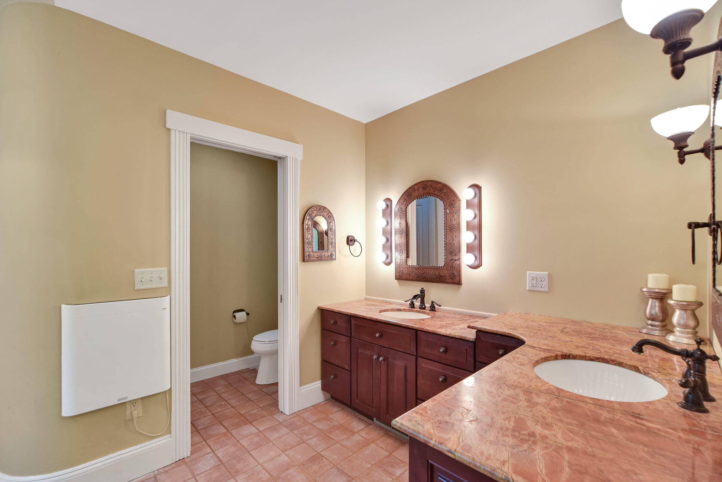 8 Spruce Point Road Kittery, ME 03904 - Photo 39 of 74 8 Spruce Point Rd Kittery Master Bathroo