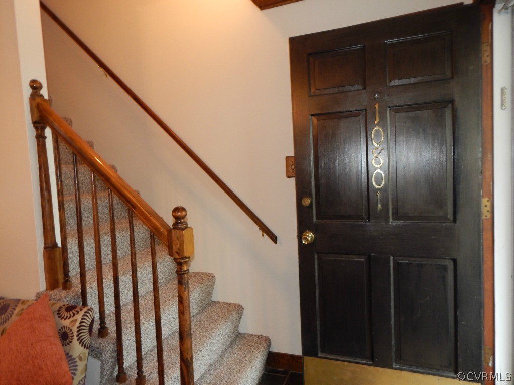 10801 Drayton Road Chester, VA 23831 - Photo 2 of 17