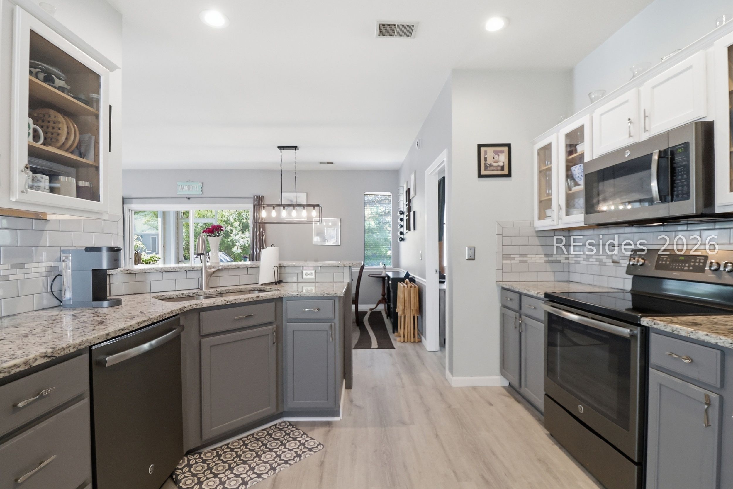 224 Colonel Thomas Heyward Road Bluffton, SC 29909 - Photo 5 of 37