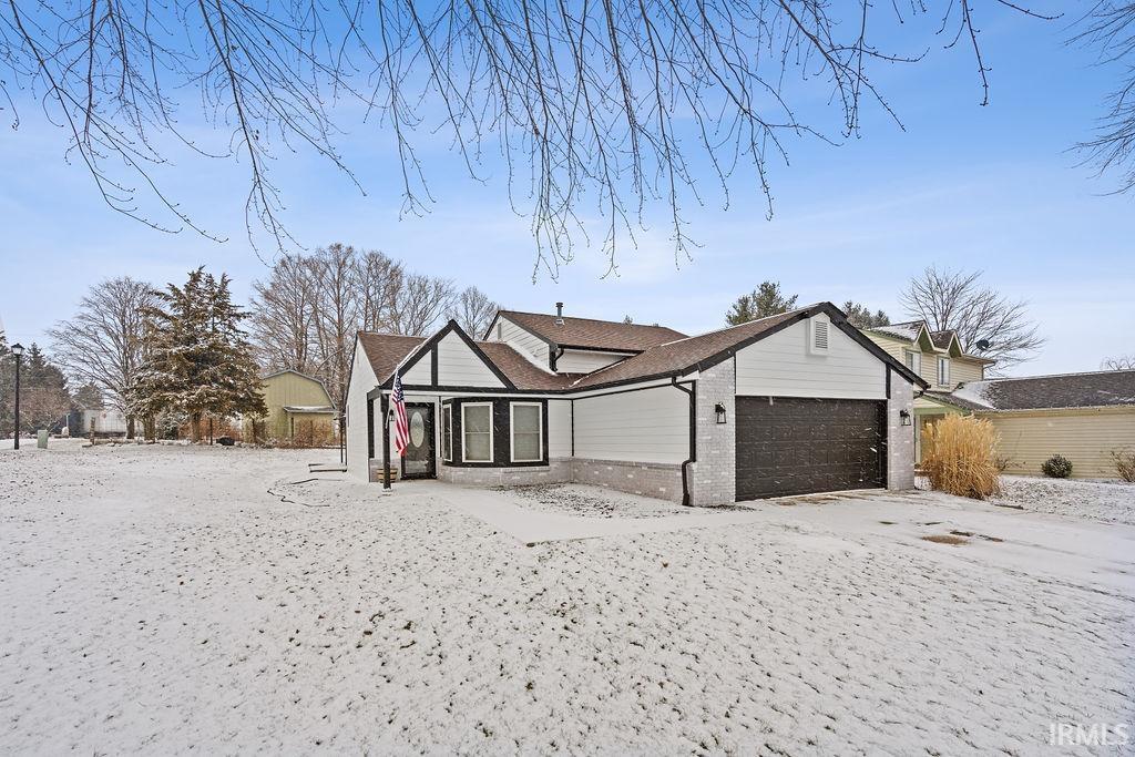 1206 Blue Jay Drive Greentown, IN 46936 - Photo 2 of 24