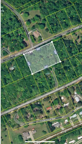 a view of a tennis court