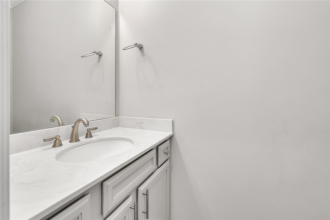 505 Mariners Circle St. Simons Island, GA 31522 - Photo 4 of 37