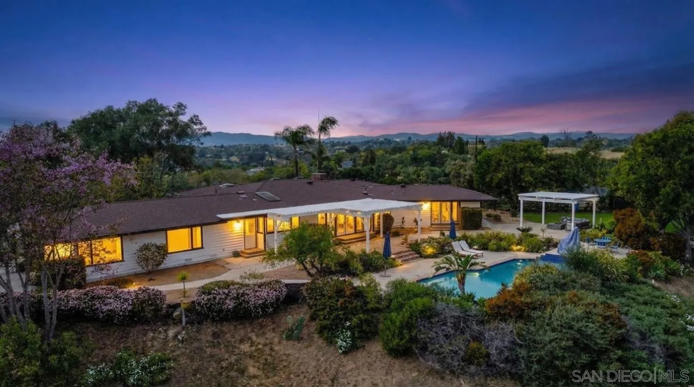 1097 Camino Alisos Fallbrook, CA 92028 - Photo 1 of 67