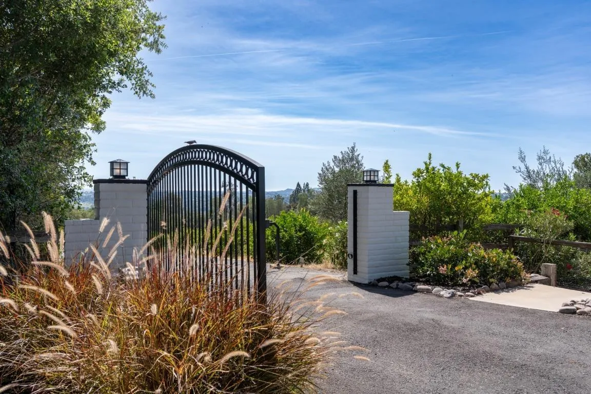 1097 Camino Alisos Fallbrook, CA 92028 - Photo 49 of 67