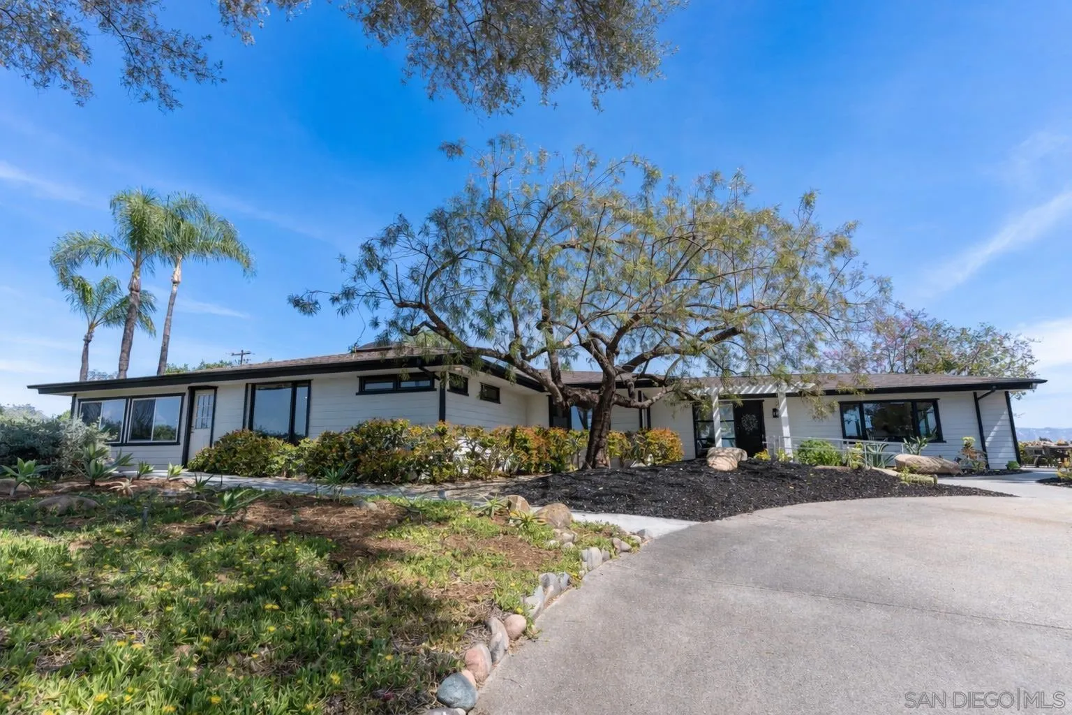 1097 Camino Alisos Fallbrook, CA 92028 - Photo 52 of 67