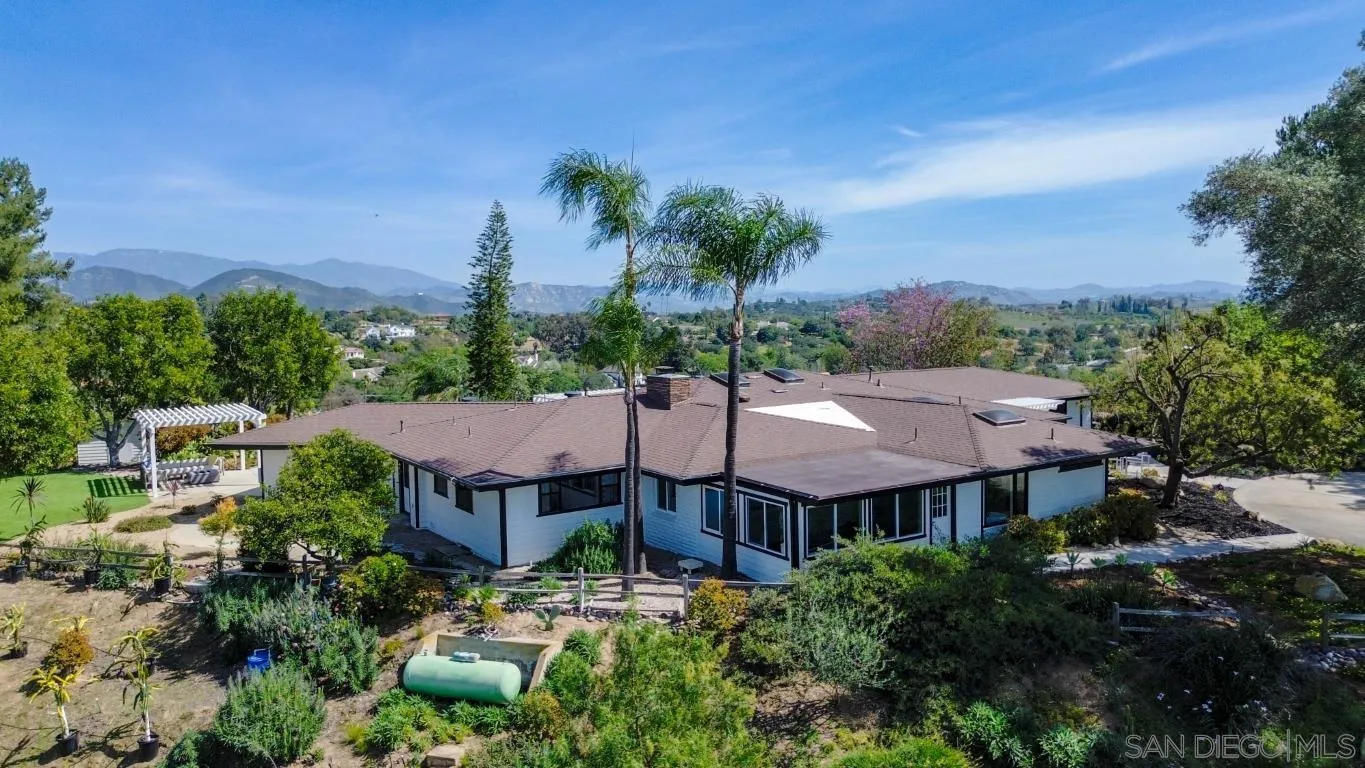 1097 Camino Alisos Fallbrook, CA 92028 - Photo 58 of 67