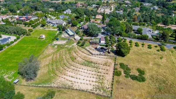 $2,499,000 | 1097 Camino Alisos, Fallbrook, CA 92028