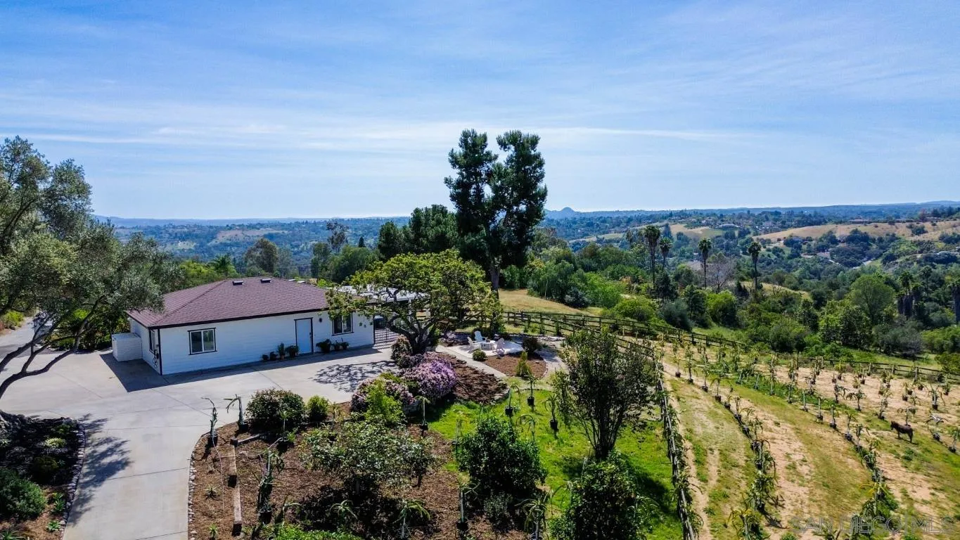 1097 Camino Alisos Fallbrook, CA 92028 - Photo 62 of 67