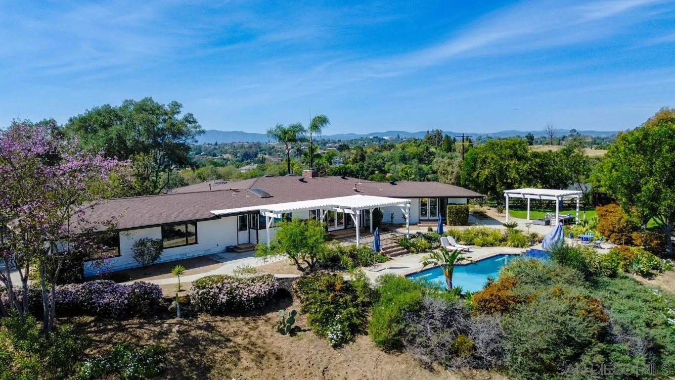 1097 Camino Alisos Fallbrook, CA 92028 - Photo 63 of 67