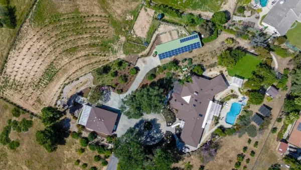 $2,499,000 | 1097 Camino Alisos, Fallbrook, CA 92028