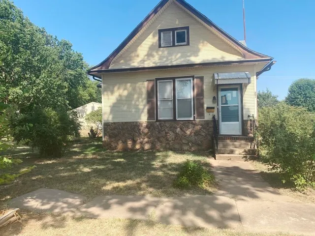 $75,000 | 201 North Franklin Avenue, Anthony, KS 67003