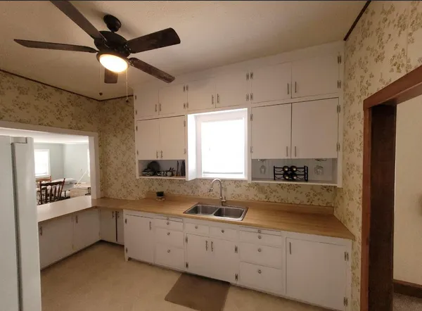 $75,000 | 201 North Franklin Avenue, Anthony, KS 67003
