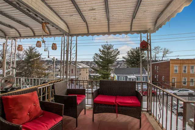 $739,999 | 187 Woodland Avenue, Yonkers, NY 10703