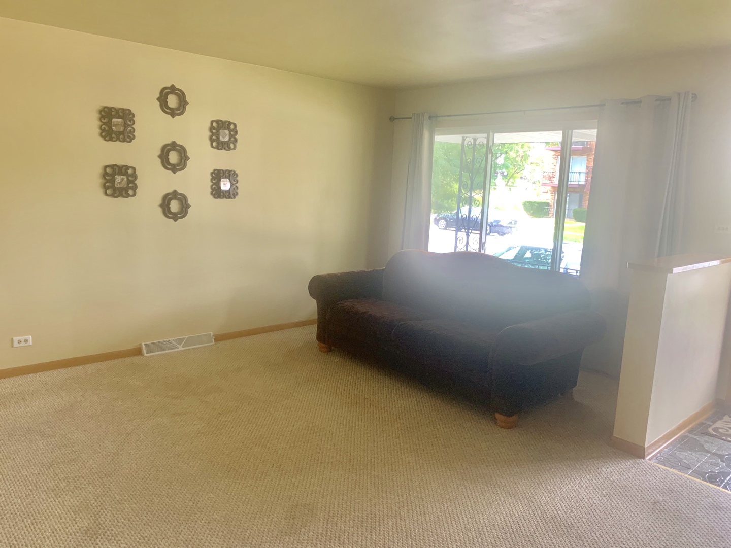 18545 Ridgewood Avenue Lansing, IL 60438 - Photo 5 of 37