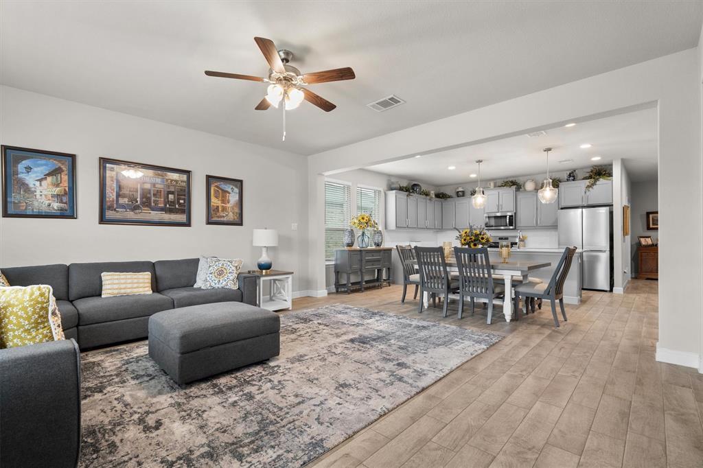 146 Hawksbill Lane Rhome, TX 76078 - Photo 23 of 40 Gallery Image 23