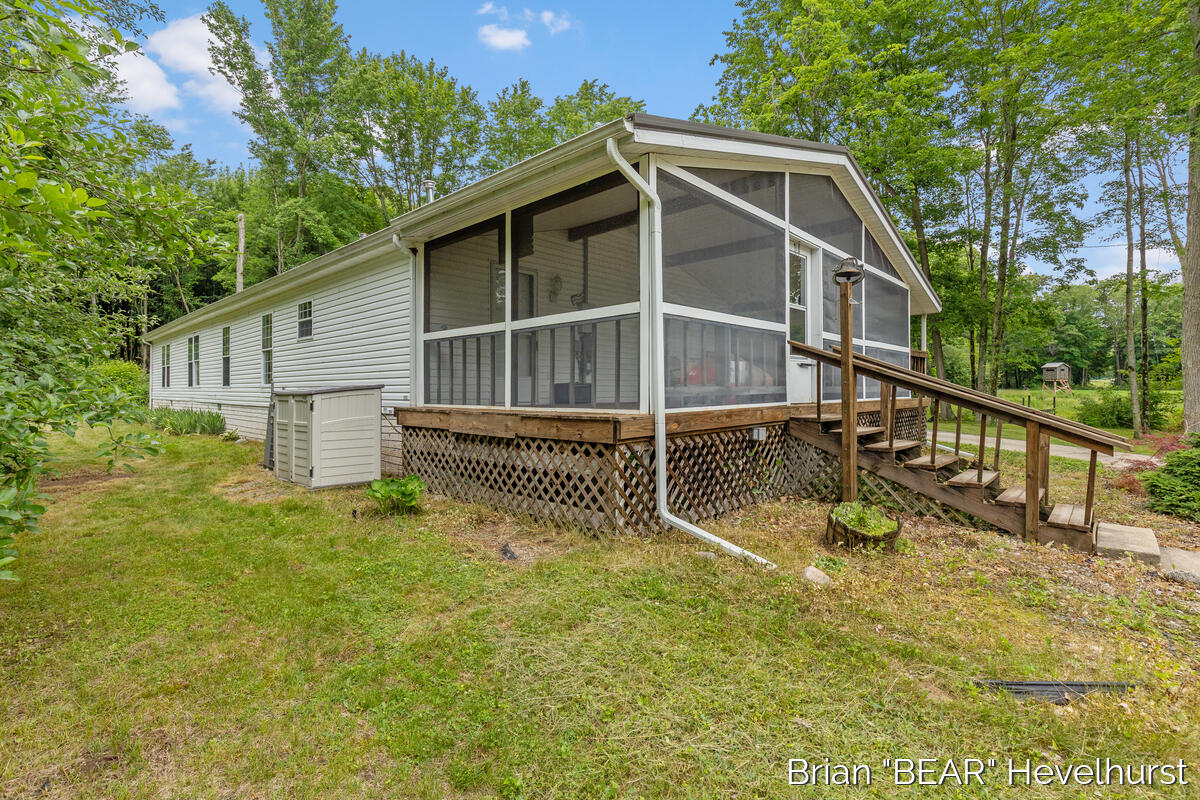 3511 Engle Road Middleville, MI 49333 - Photo 33 of 39