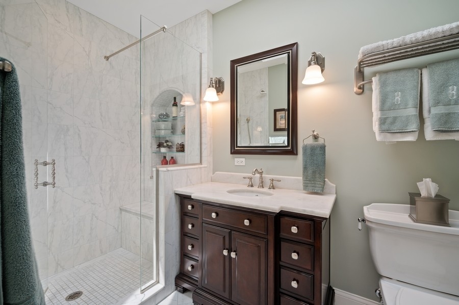 929 Seneca Road Wilmette, IL 60091 - Photo 14 of 31