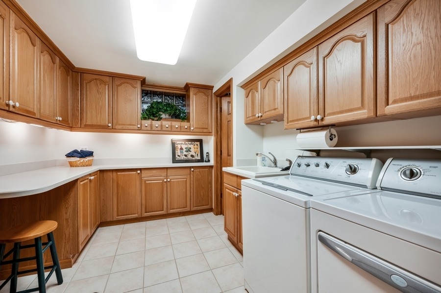 929 Seneca Road Wilmette, IL 60091 - Photo 22 of 31