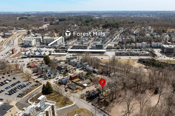 $1,075,000 | 5 Martinwood Road, Boston, MA 02130