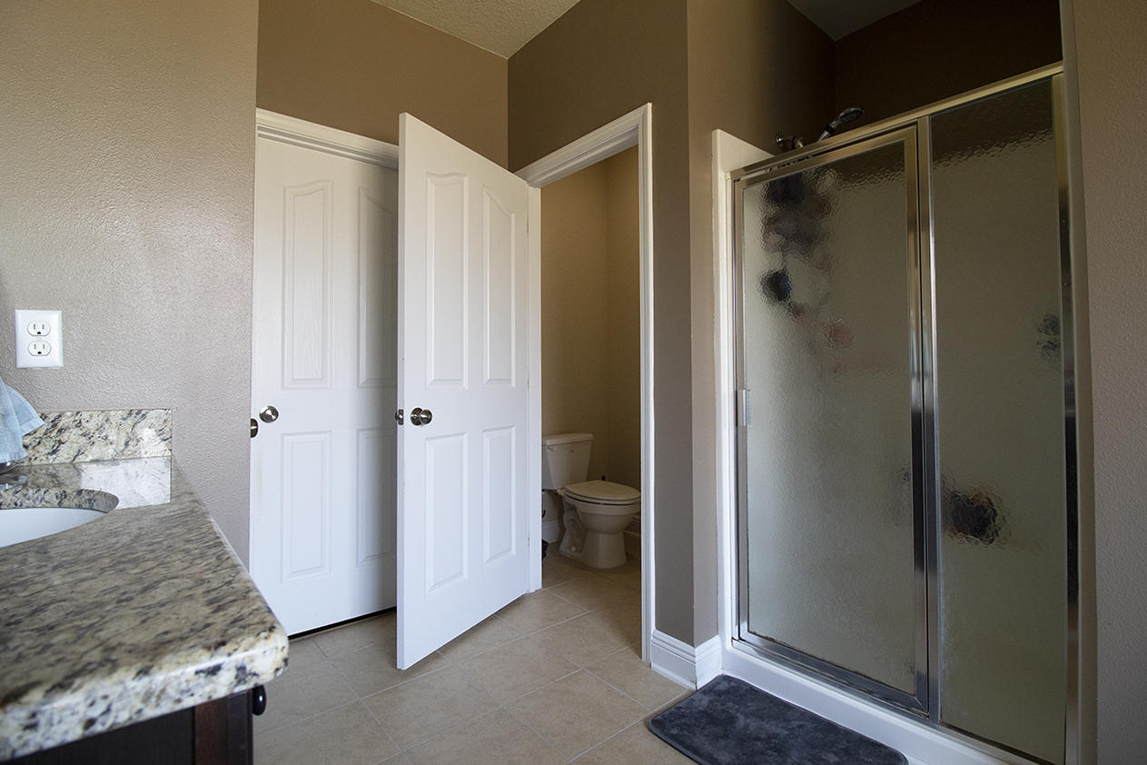 206 Mango Lane Freeport, FL 32439 - Photo 30 of 45 a view of bathroom