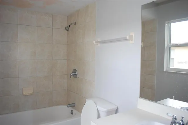 $2,200 | 2887 Bermuda Avenue North, Apopka, FL 32703