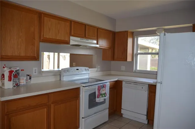 $2,200 | 2887 Bermuda Avenue North, Apopka, FL 32703