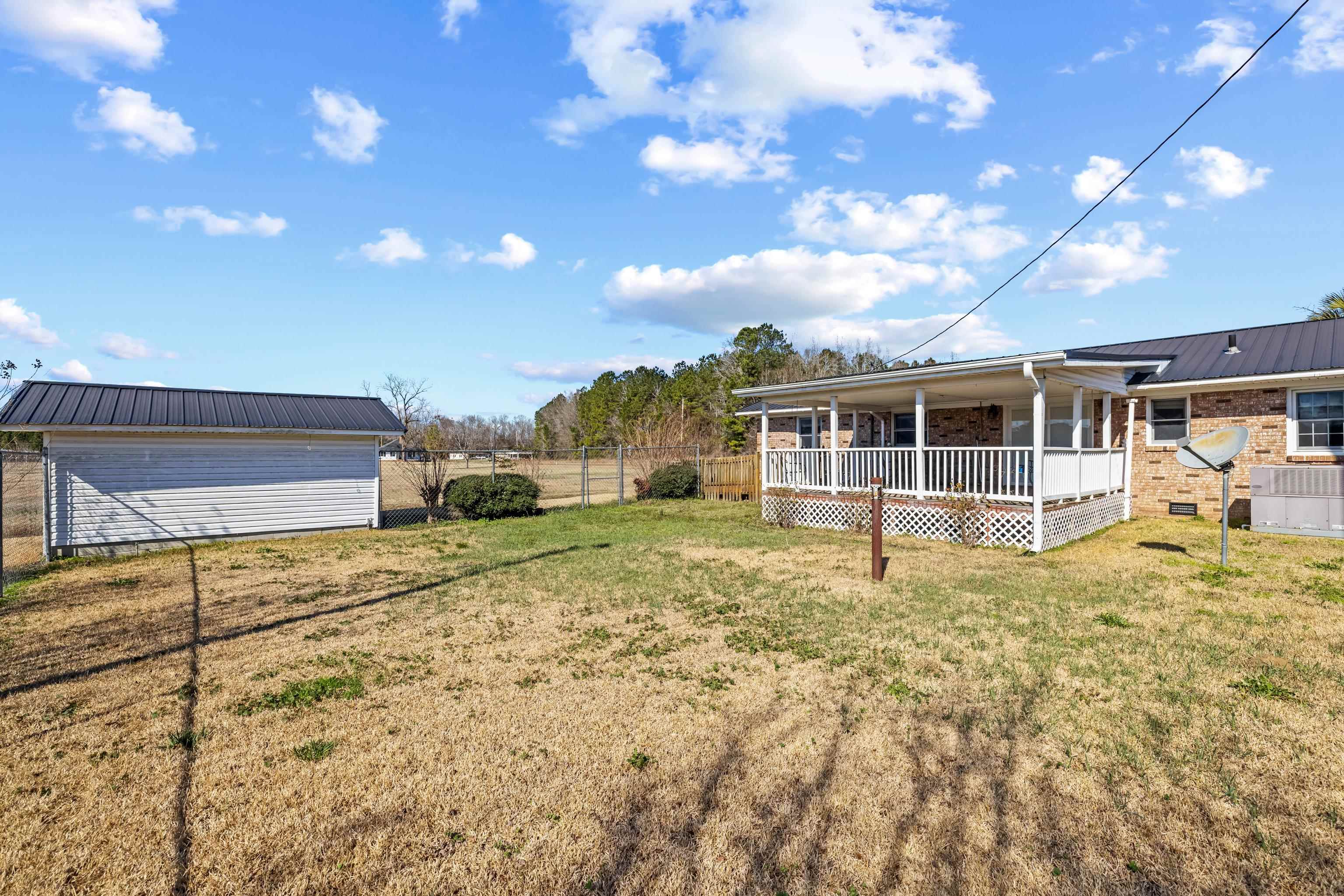 7473 Lundy Short Cut Road Galivants Ferry, SC 29544 - Photo 21 of 34