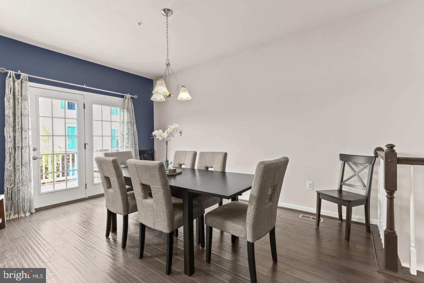 14311 Ridge View Lane Laurel, MD 20707 - Photo 7 of 30 Gallery Image 7