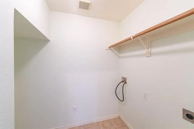 $2,300 | 9200 Warren Drive, McKinney, TX 75071