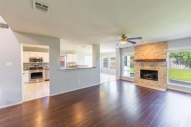 $2,300 | 9200 Warren Drive, McKinney, TX 75071