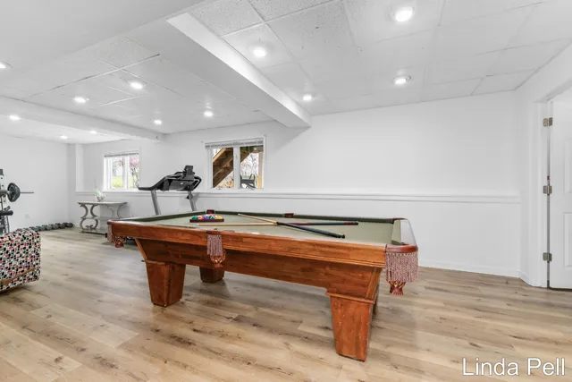 $659,000 | 33 Fox Point Court, Ada, MI 49301