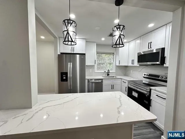 $3,150 | 107 A South Maple Avenue, Unit 107A, Westwood, NJ 07656