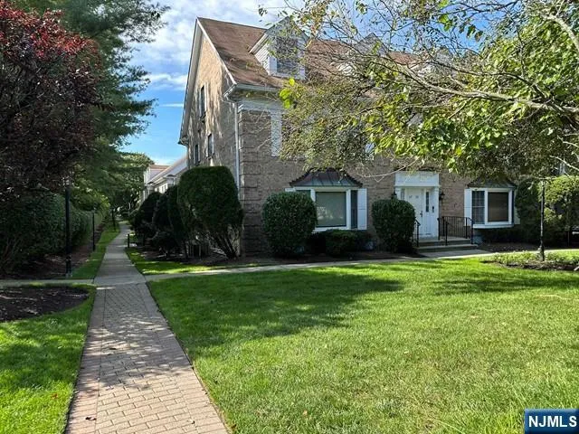 $3,150 | 107 A South Maple Avenue, Unit 107A, Westwood, NJ 07656