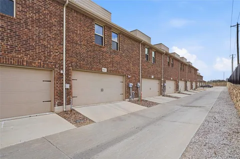 $275,000 | 2137 Steer Creek Place, Mesquite, TX 75149