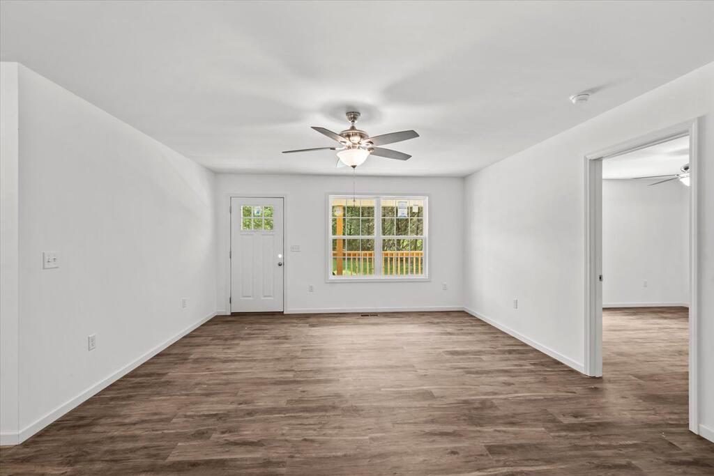 664 Southeast Eber Road Dalton, GA 30720 - Photo 10 of 40 Gallery Image 10