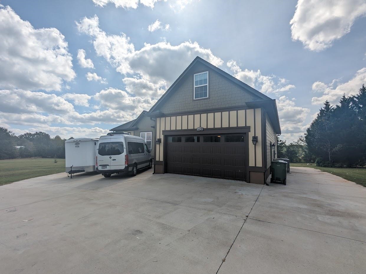 4420 Parris Bridge Road Boiling Springs, SC 29316 - Photo 2 of 28