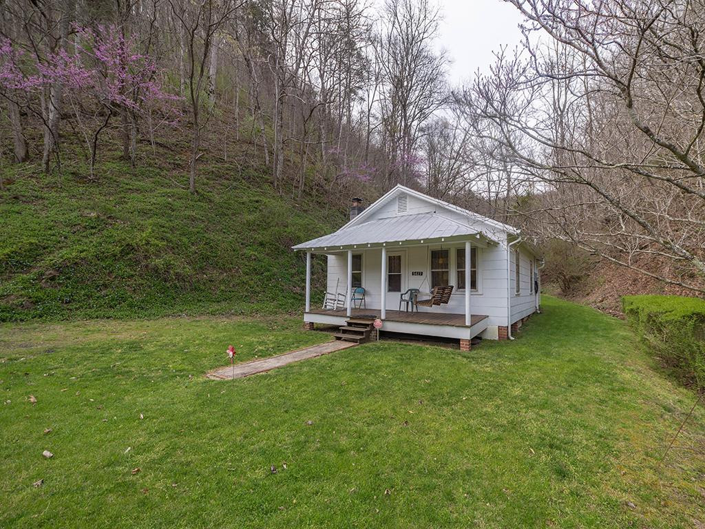 5427 Copper Creek Road Duffield, VA 24244 - Photo 1 of 16 Photo 1