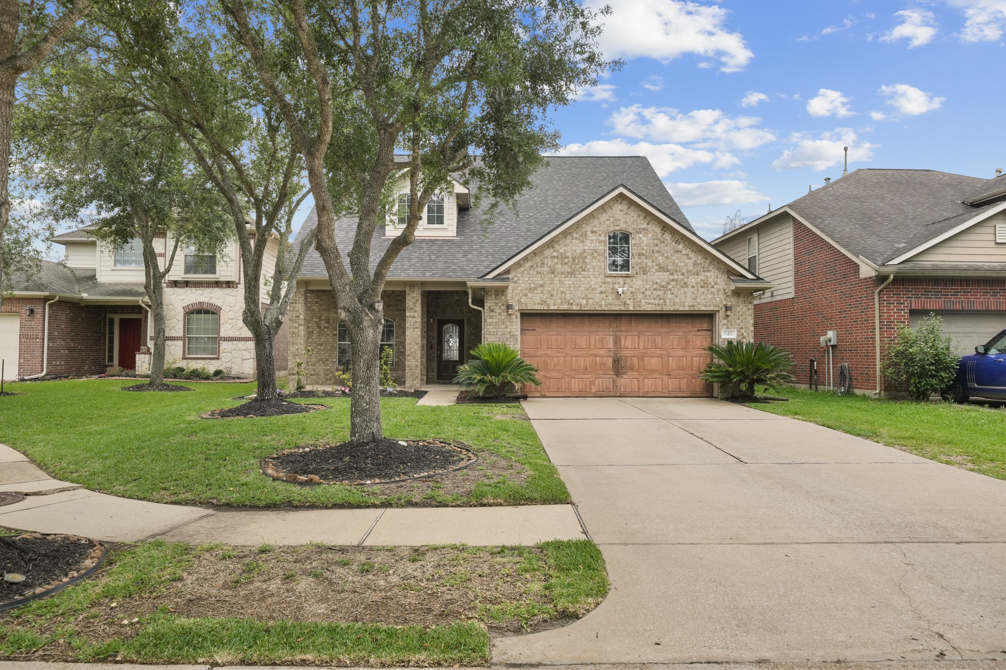 9411 Silver Ridge Drive Rosharon, TX 77583 - Photo 2 of 27 9411 Silver Ridge Dr.