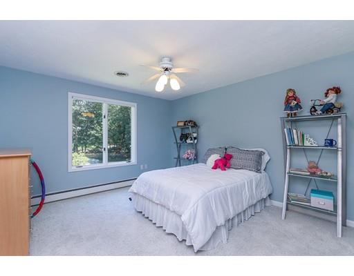 37 Aspen Road Sharon, MA 02067 - Photo 15 of 23